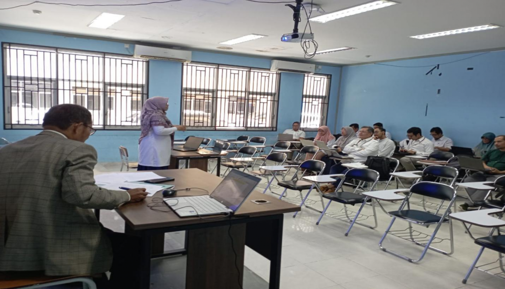 DOSEN DEPARTEMEN PENDIDIKAN EKONOMI MENGIKUTI PELATIHAN DAN SERTIFIKASI KOMPETENSI TRAINING OF TRAINER (TOT)